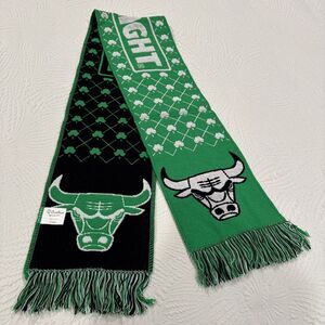 NBA Chicago Bulls Green Scarf Bud Light Argyle Knit White Basketball Beer Logo